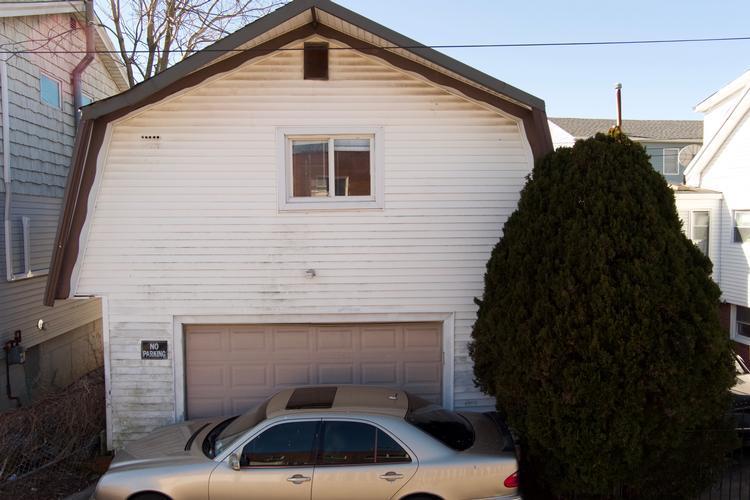Abbey Ct, Brooklyn, NY 11229