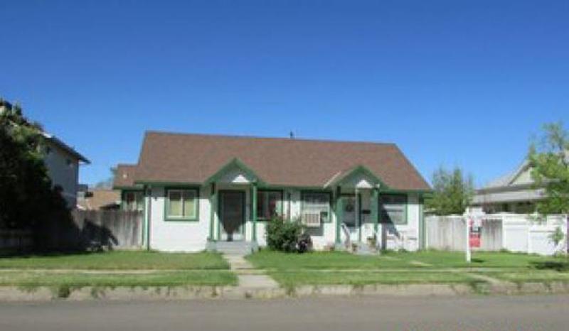 P St, Newman, CA 95360