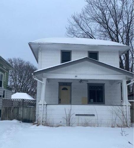 Baltimore St, Waterloo, IA 50701