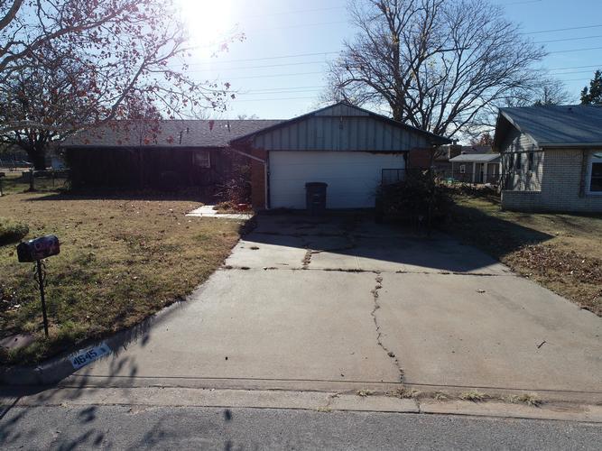 Se Brighton Pl, Lawton, OK 73501