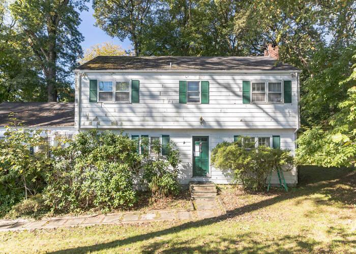Plunkett Pl, Westport, CT 06880