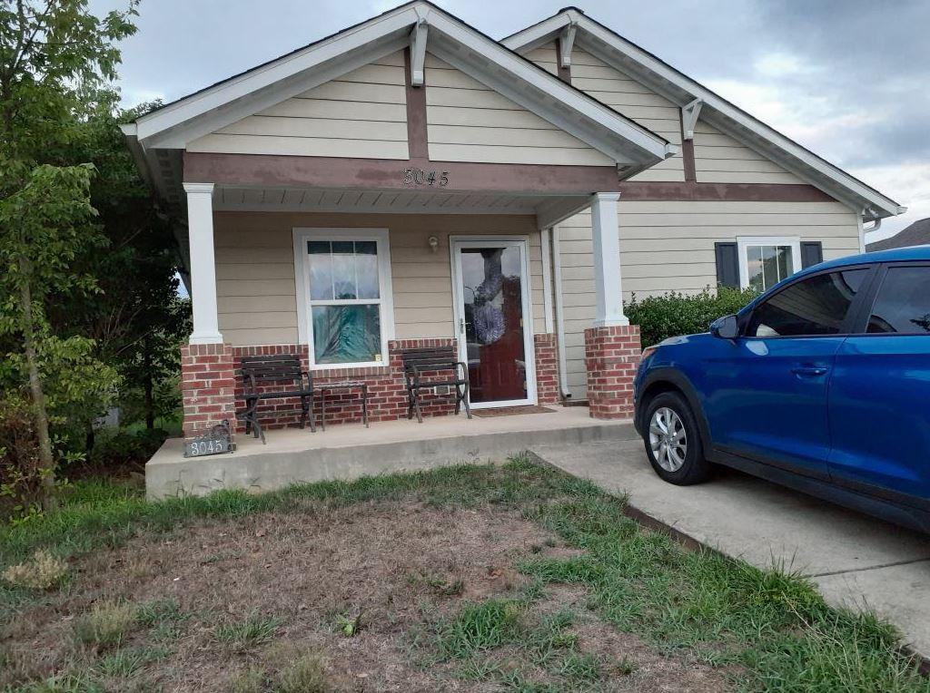 Gwynnwood Dr, Nashville, TN 37207