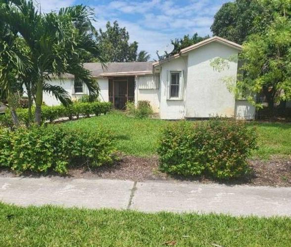 Nw 36th Ct, Lauderdale Lakes, FL 33319