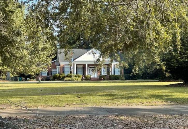 W Byrd St, Timmonsville, SC 29161