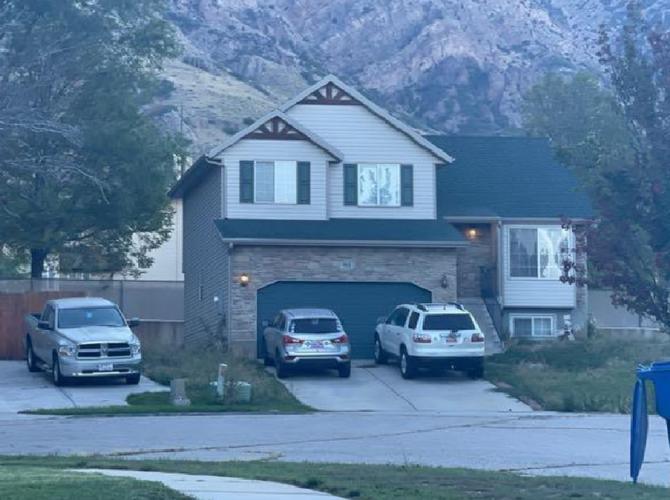 E 450 N, Ogden, UT 84404