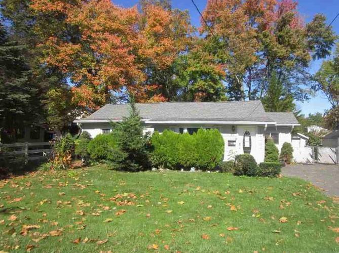 Hiawatha Blvd, Lake Hiawatha, NJ 07034