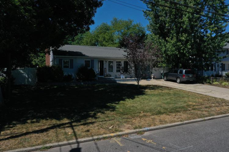 Marsha Ln, Brentwood, NY 11717