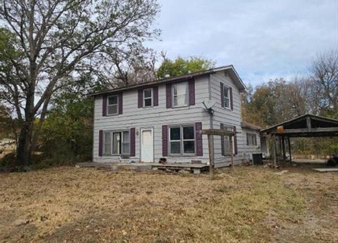 E Birch, Henryetta, OK 74437
