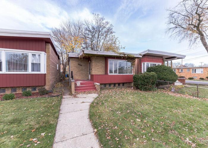 S Oglesby Ave, Chicago, IL 60617