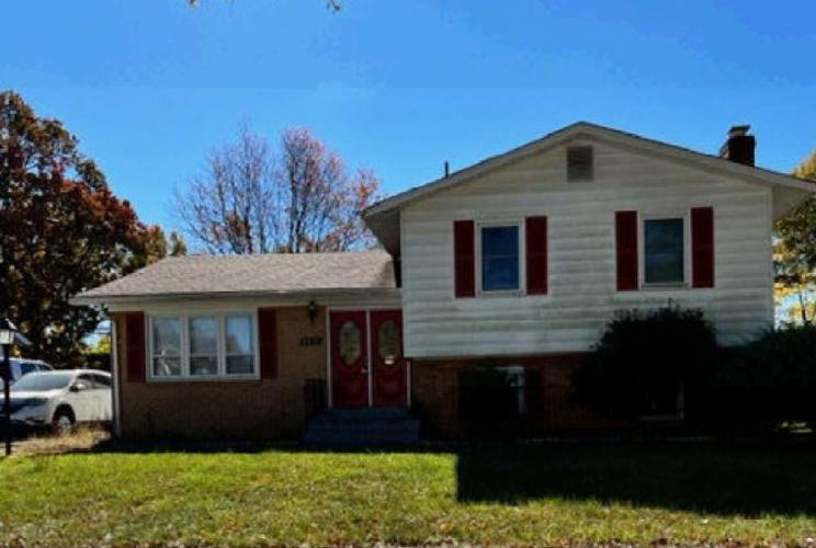Walkerton Dr, Lanham, MD 20706
