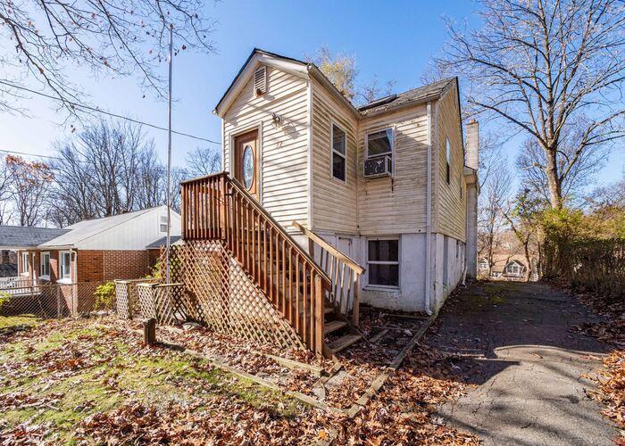 Harvard Trl, Hopatcong, NJ 07843