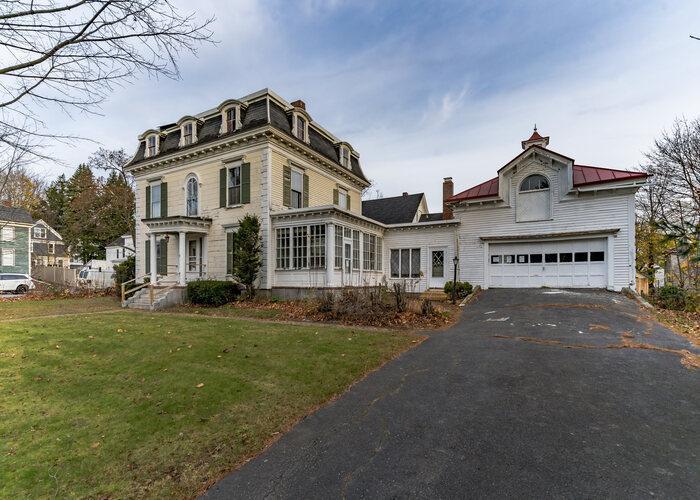 Green St, Augusta, ME 04330