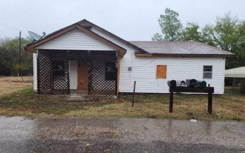 E 11th St, Sulphur, OK 73086