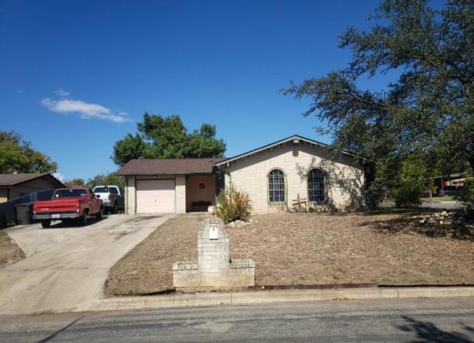 Santa Cruz St, San Antonio, TX 78228