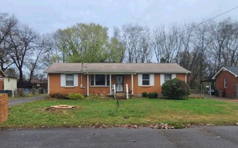 Kings Cir, Nashville, TN 37218