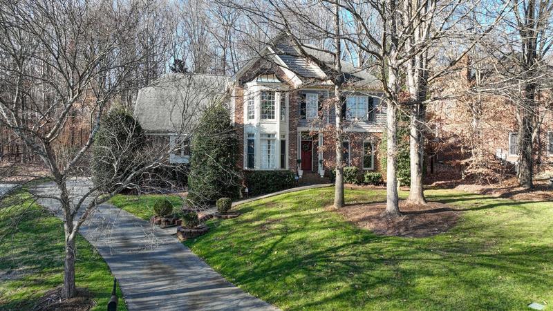 Edgepine Dr, Charlotte, NC 28269