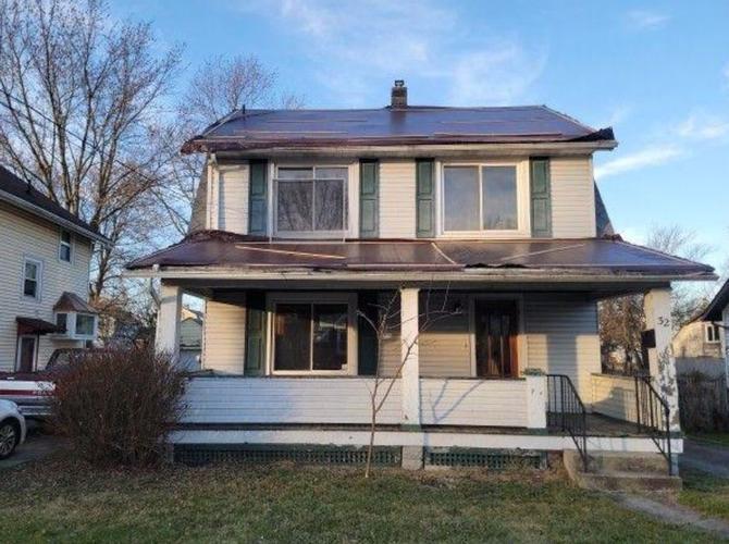 Wolfe Ave, Mansfield, OH 44907
