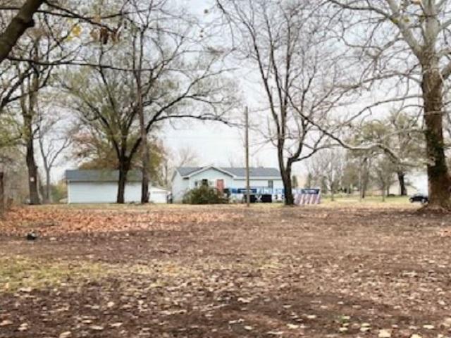 N 27th St, Terre Haute, IN 47804