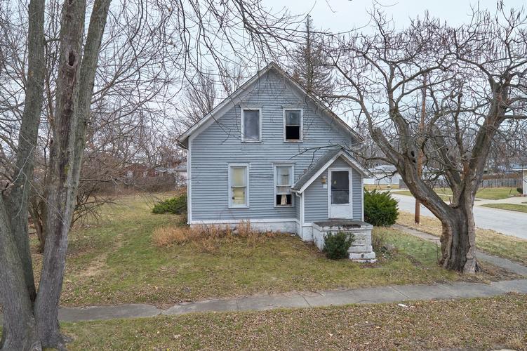 W 8th St, Michigan City, IN 46360