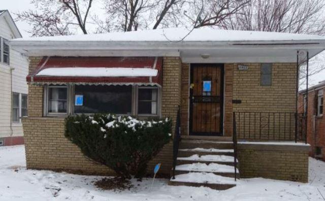 Vine Ave, Harvey, IL 60426
