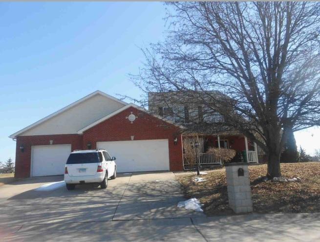 Granite Dr, Smithton, IL 62285