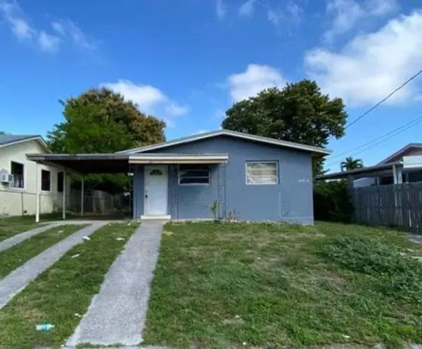 Ne 110th Ter, Miami, FL 33161