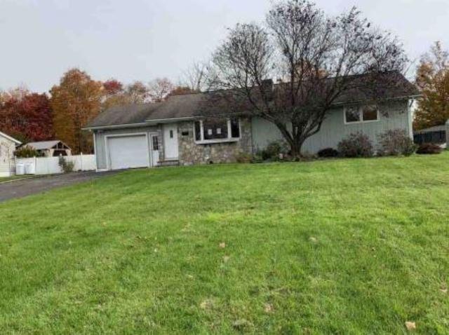 Middleton Dr, New Fairfield, CT 06812