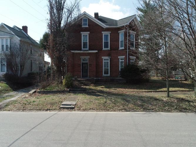 College Ave, Mount Vernon, IN 47620