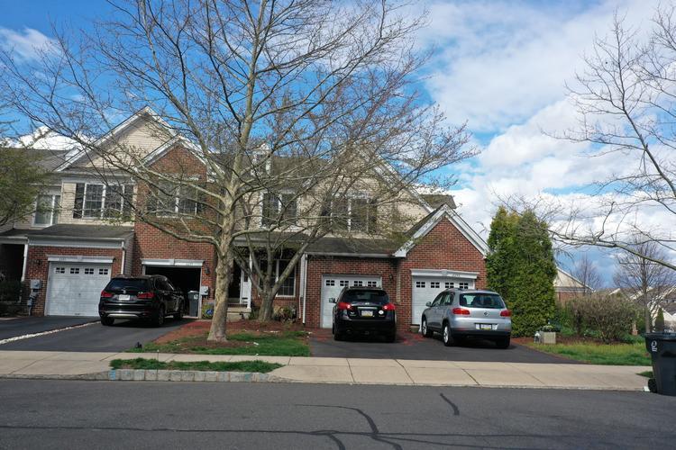 Dorchester St W, Furlong, PA 18925