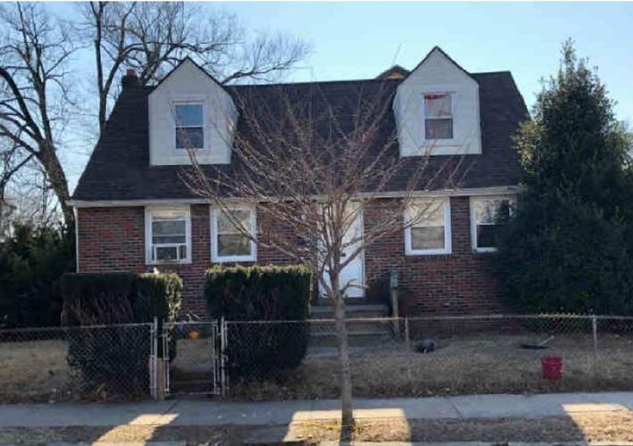 Pelham Pl, Camden, NJ 08105