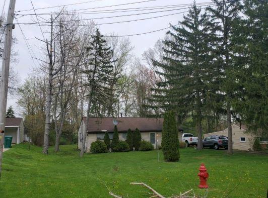 Crestwood Dr, Twinsburg, OH 44087