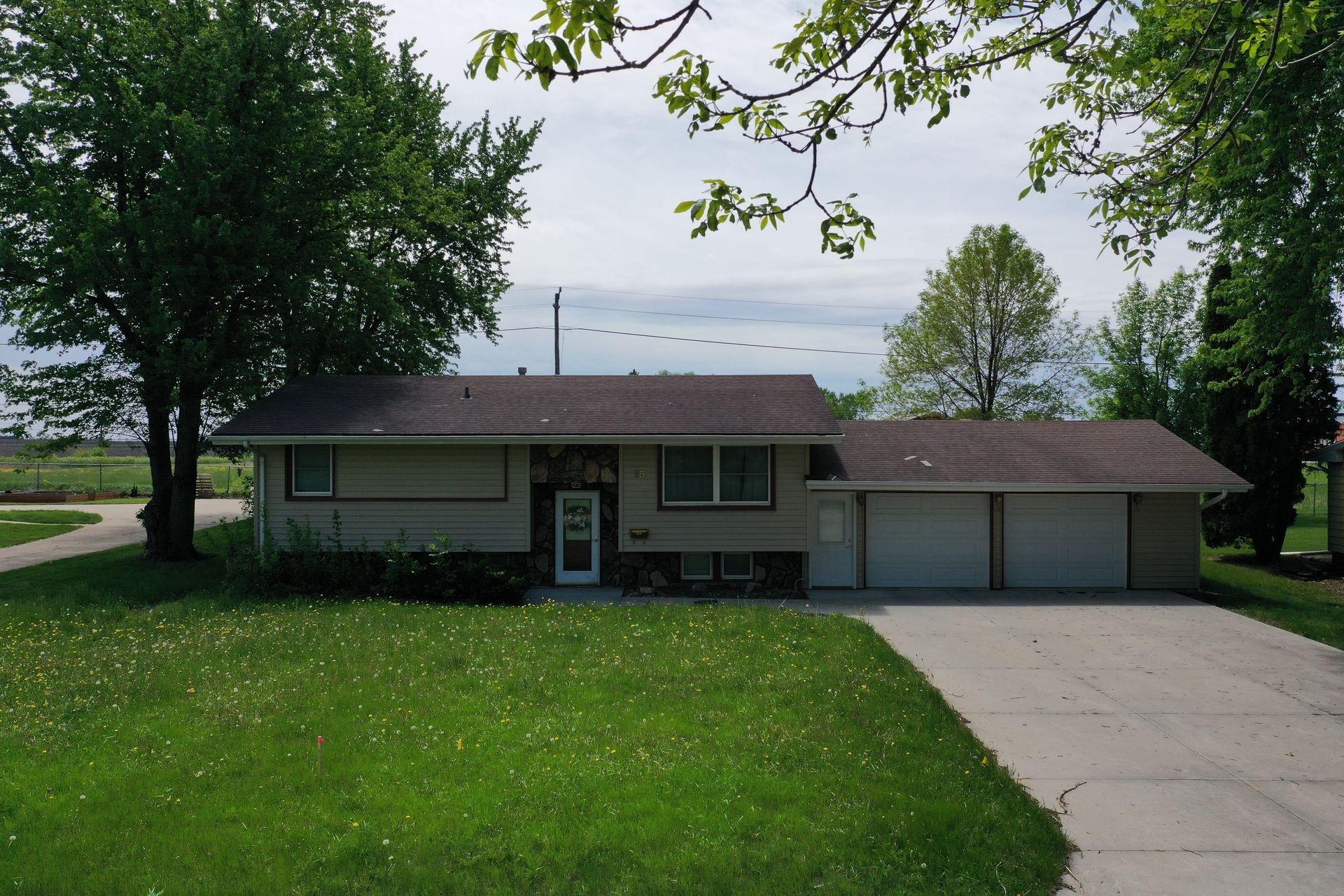 Parkview Dr, Eagle Grove, IA 50533
