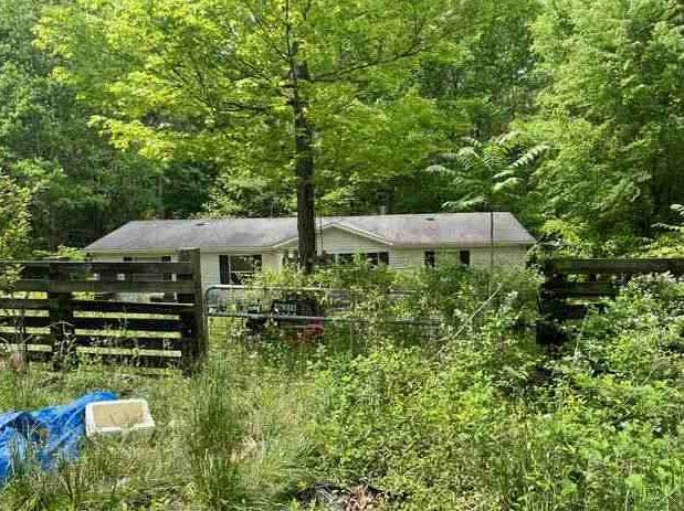 Joyce Ct, Scottsville, KY 42164