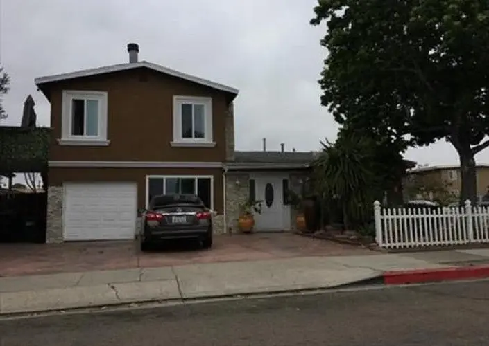 Lumry St, North Highlands, CA 95660