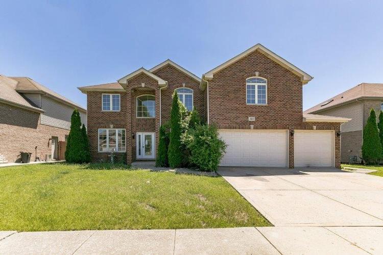 Summerhill Dr, Country Club Hills, IL 60478