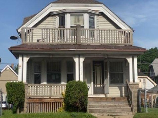 N 27th St, Milwaukee, WI 53216