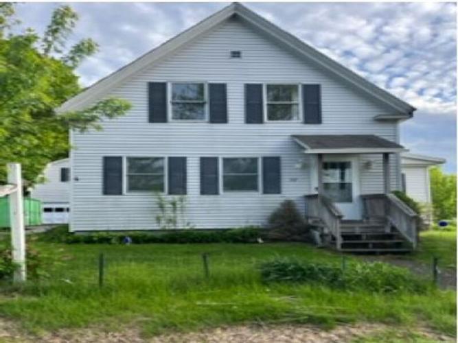 Boynton St, Richmond, ME 04357