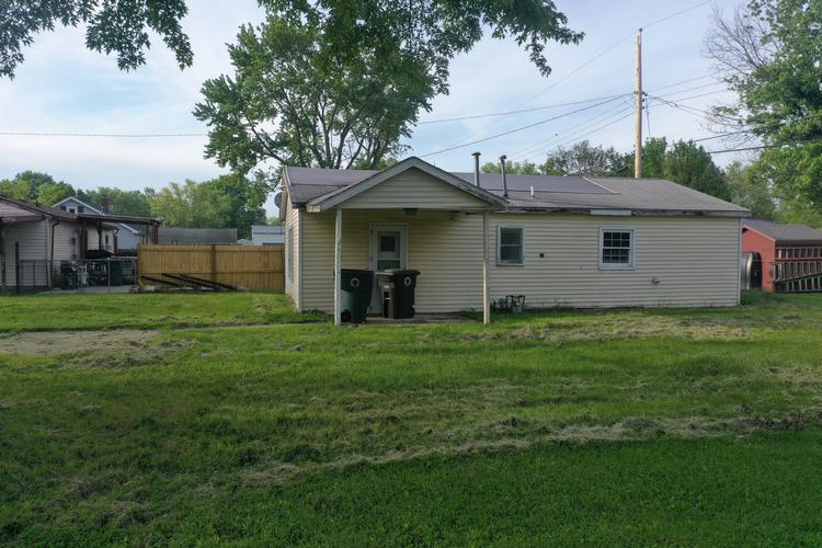 N Delawanda Ave, Muncie, IN 47303