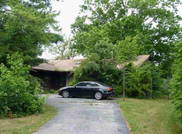 W Shore Dr, Massapequa, NY 11758