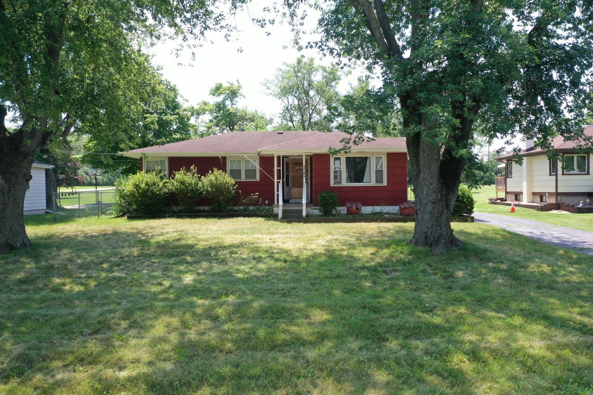 W 162nd Pl, Markham, IL 60428