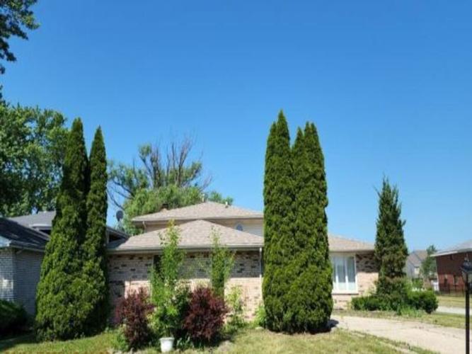 Terrace Ave, Lynwood, IL 60411