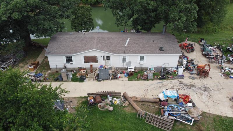 Woody Ln, West Burlington, IA 52655
