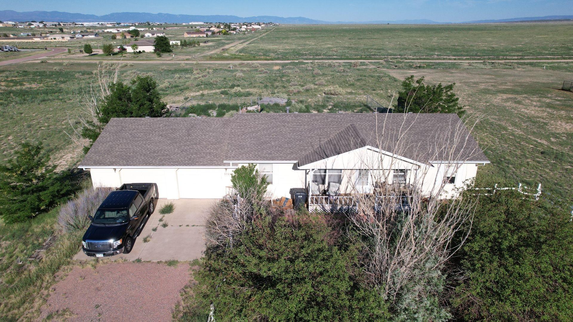 N Earl Pl, Pueblo, CO 81007
