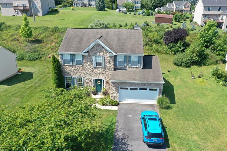Sunset Cir, Red Lion, PA 17356