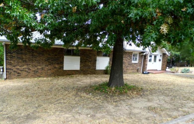 S 15th St, Mcalester, OK 74501