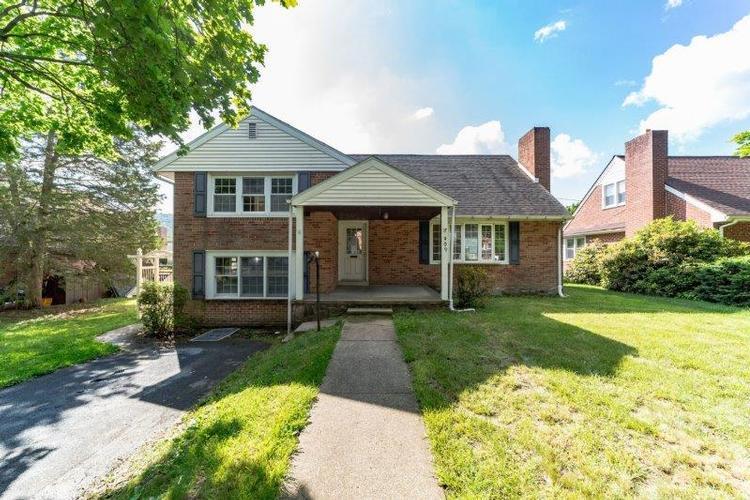 Penndale Ave, Reading, PA 19606