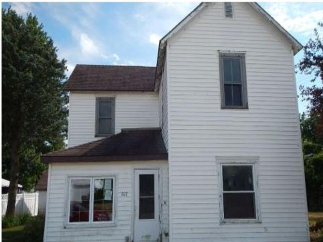 W North St, West Manchester, OH 45382