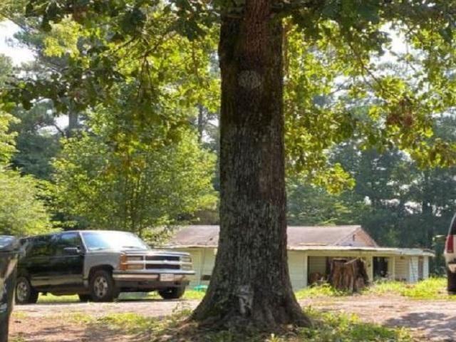 James Dupree Ln, Acworth, GA 30102