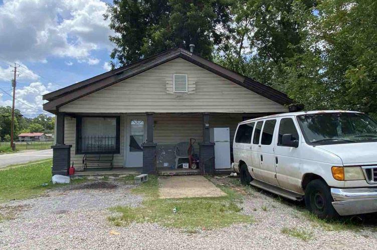 1st Ave N, Bessemer, AL 35020