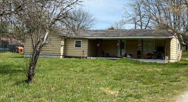 Hicks Rd, Jefferson City, TN 37760